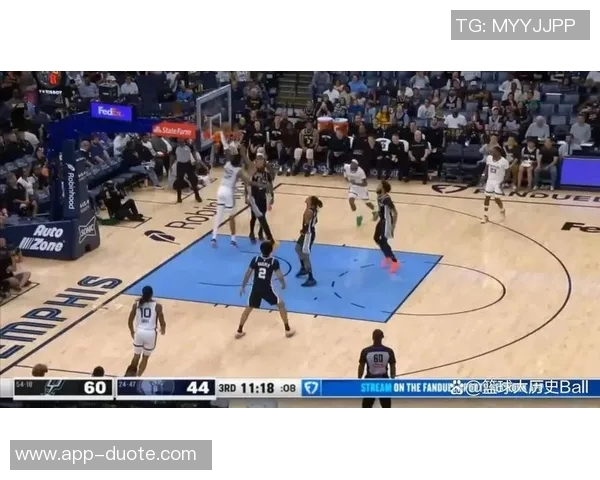 文班亚马回应故意罚球不中事件称当时并未多想只专注比赛表现